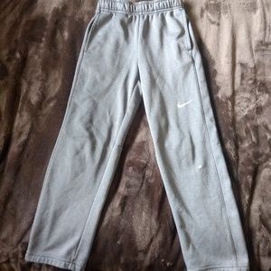 Kids Nike sweat pants